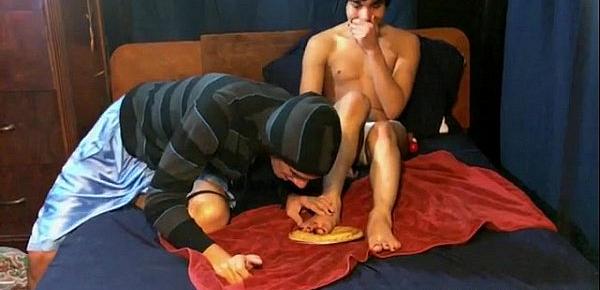  Gay video Angel stuffs his puny sole into a blueberry pie and Tristan